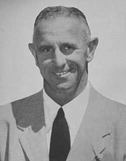 Le fondateur des 49ers s'effondre en plein match